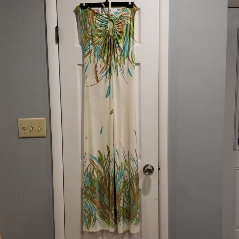 Beautiful strapless boutique dress